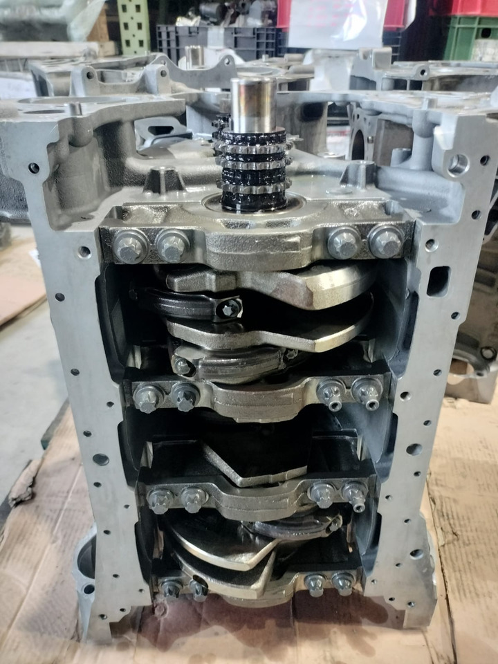 MERCEDES-BENZ 642820 MERCEDES ML GL 3 0 CDI - Pièces de rechange pour Camion: photos 1 MERCEDES-BENZ 642820 MERCEDES ML GL 3 0 CDI - Pièces de rechange pour Camion: photos 1