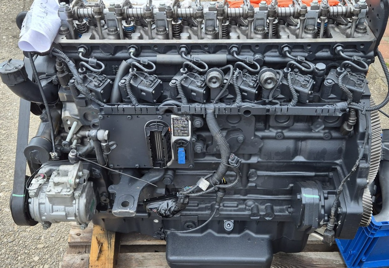 Mercedes Inturo OM926 engine - Pièces de rechange pour Bus: photos 3 Mercedes Inturo OM926 engine - Pièces de rechange pour Bus: photos 3