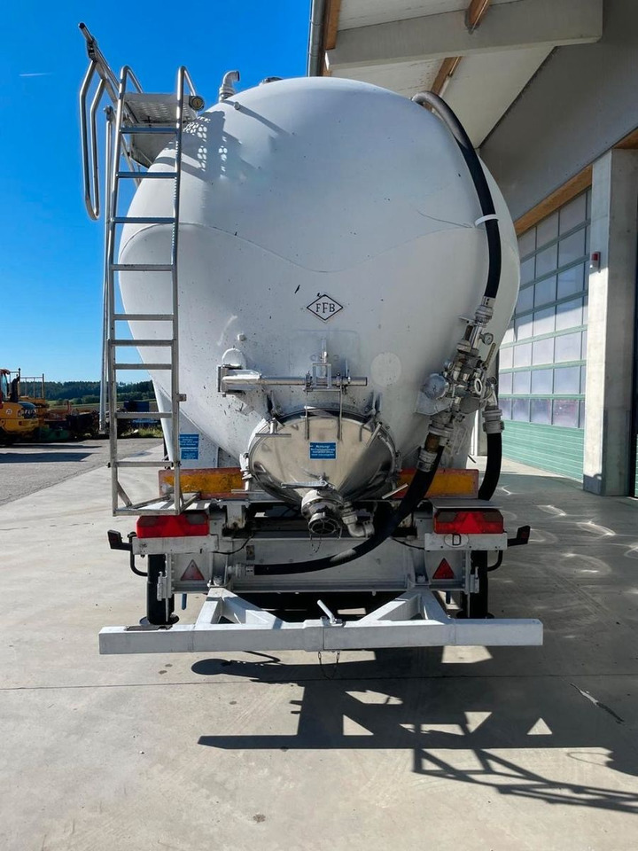 Feldbinder KIP 60 3 - Citerne pulvérulente: photos 2 Feldbinder KIP 60 3 - Citerne pulvérulente: photos 2