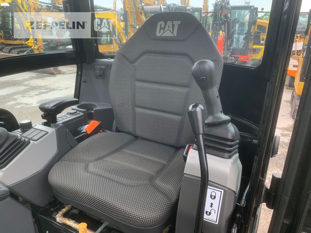 Mini pelle Cat 301.8-05A: photos 22