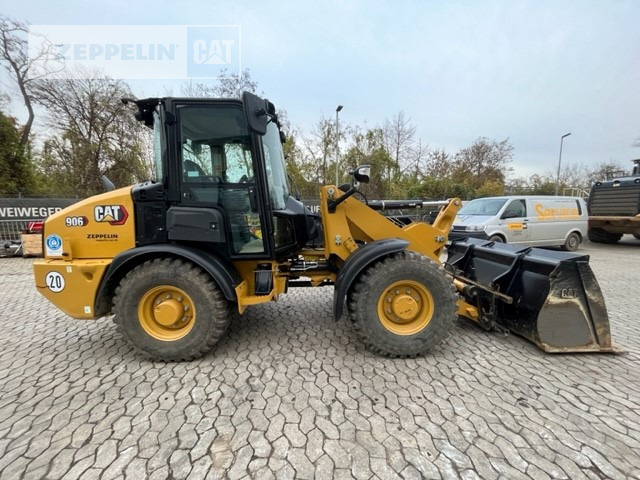 Cat 906-14 - Chargeuse sur pneus: photos 3 Cat 906-14 - Chargeuse sur pneus: photos 3