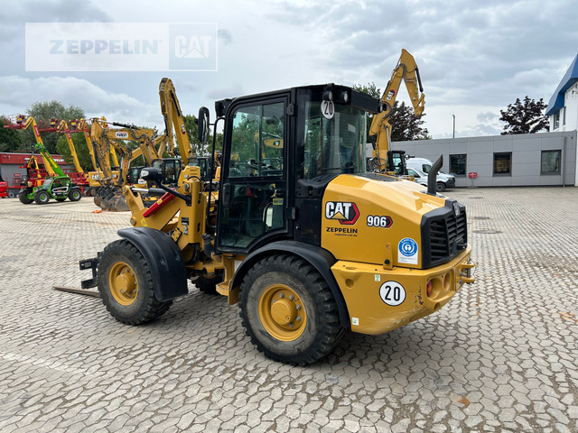 Cat 906-14 - Chargeuse sur pneus: photos 3 Cat 906-14 - Chargeuse sur pneus: photos 3