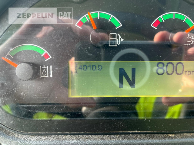 Chargeuse sur pneus Cat 938M: photos 21