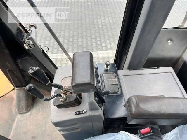 Chargeuse sur pneus Cat 950G: photos 36