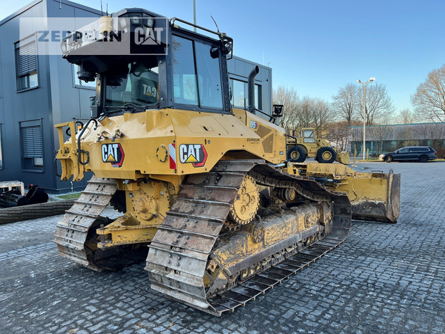 Cat D5 - Bulldozer: photos 5 Cat D5 - Bulldozer: photos 5