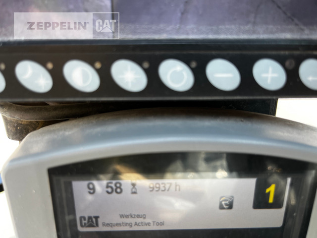 Pelle sur pneus Cat M318F: photos 35 Pelle sur pneus Cat M318F: photos 35