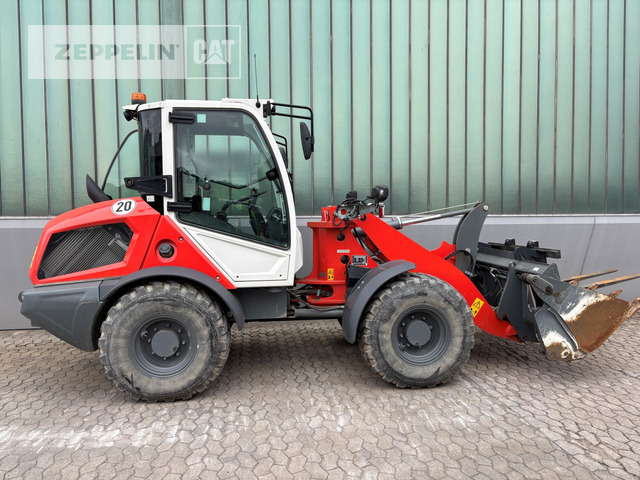 Liebherr L506 - Chargeuse sur pneus: photos 2 Liebherr L506 - Chargeuse sur pneus: photos 2