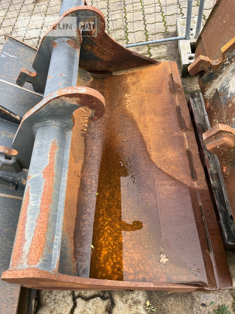 Pladdet B.V. GL1800mm CW30 - Godet pour pelle: photos 1 Pladdet B.V. GL1800mm CW30 - Godet pour pelle: photos 1