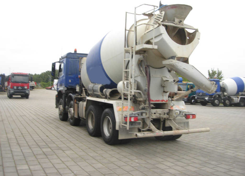 Camion MERCEDES-BENZ Arocs 3240 B Betonmischer Stetter: photos 9
