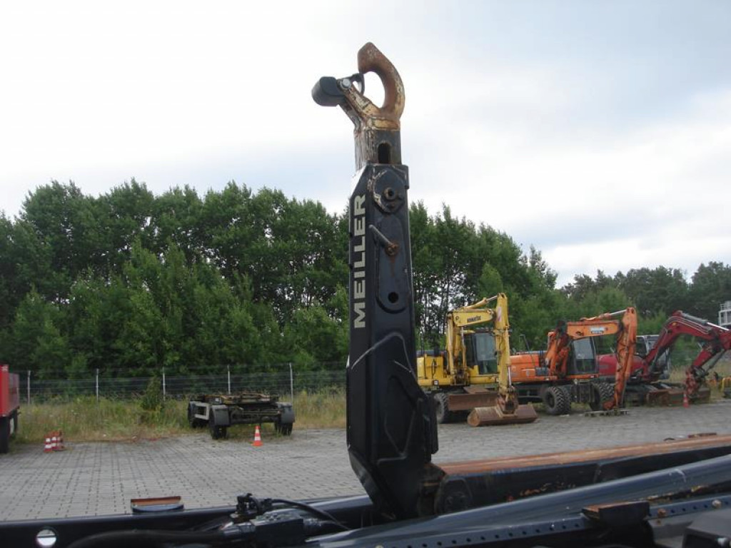 MAN MAN TG-S Abrollkipper 26.420/6x2 - Camion ampliroll: photos 5 MAN MAN TG-S Abrollkipper 26.420/6x2 - Camion ampliroll: photos 5