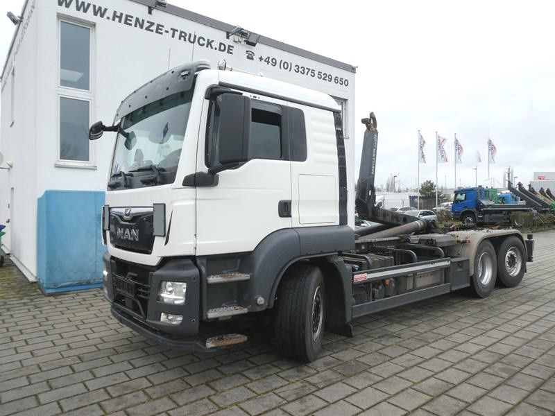 MAN TG-S 26.460 6x2-2 BL Abrollkipper Meiller, Funk - Camion ampliroll: photos 1 MAN TG-S 26.460 6x2-2 BL Abrollkipper Meiller, Funk - Camion ampliroll: photos 1