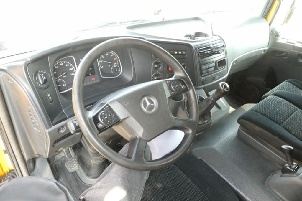 MERCEDES-BENZ Atego 1224 K 2-Achs Kipper Kran 2x Hdr Ausschub Greiferst. - Camion benne, Camion grue: photos 4 MERCEDES-BENZ Atego 1224 K 2-Achs Kipper Kran 2x Hdr Ausschub Greiferst. - Camion benne, Camion grue: photos 4