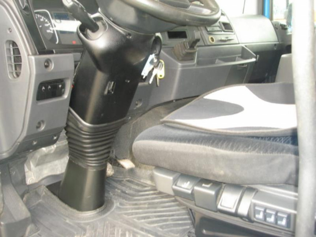 MERCEDES-BENZ Atego 1524 K Absetzkipper TOP +Funkfernbed. - Camion multibenne: photos 3 MERCEDES-BENZ Atego 1524 K Absetzkipper TOP +Funkfernbed. - Camion multibenne: photos 3