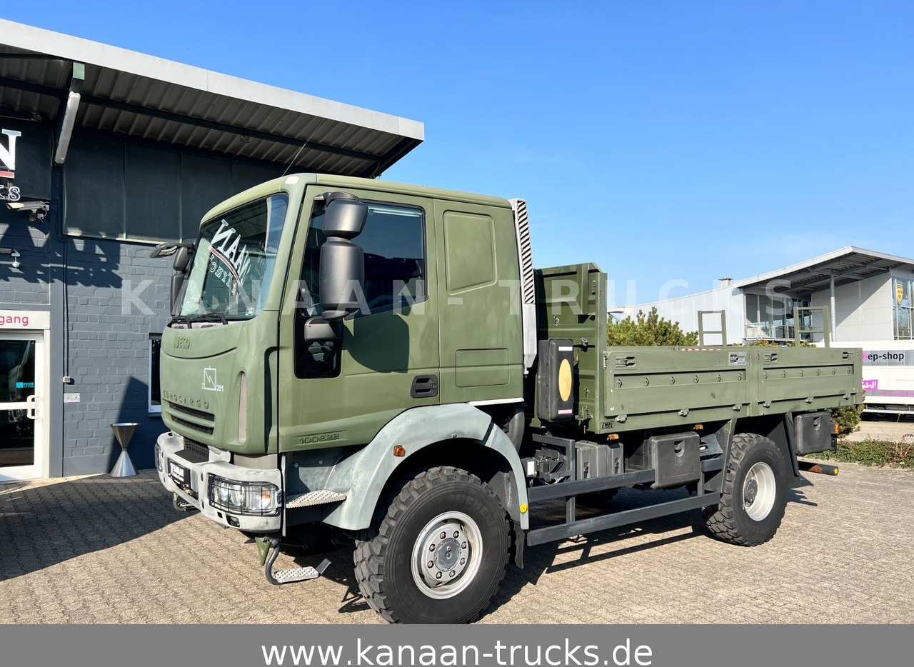 Iveco ML100E22WM-BW 4x4 Miltär Camper Exped 8.670Km - Camion plateau: photos 2 Iveco ML100E22WM-BW 4x4 Miltär Camper Exped 8.670Km - Camion plateau: photos 2
