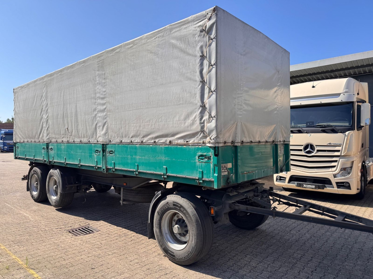 KUMMLIN 3-Achs Getreide Kipper 3 Seiten Liftachs - Remorque benne: photos 5 KUMMLIN 3-Achs Getreide Kipper 3 Seiten Liftachs - Remorque benne: photos 5