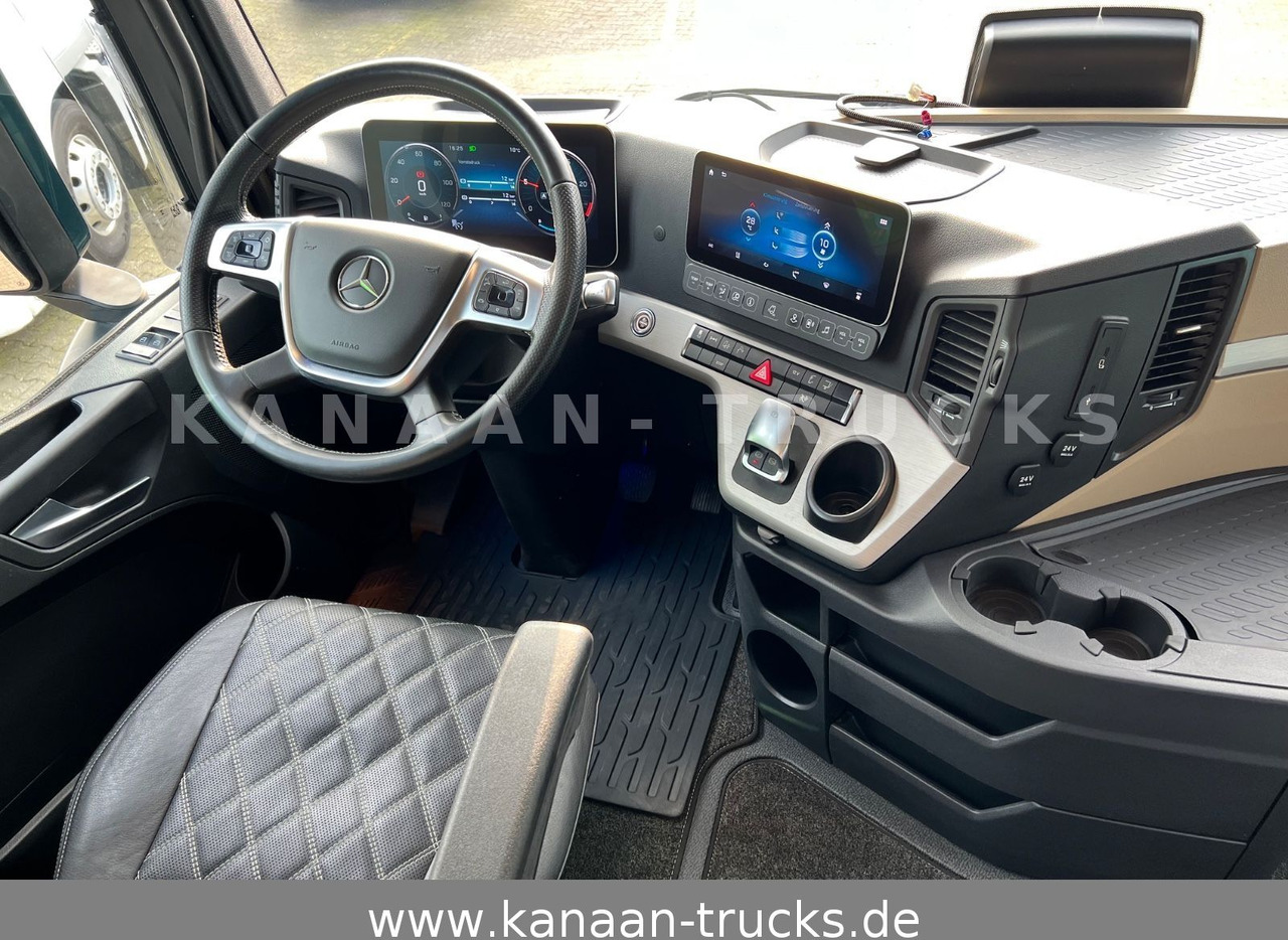 Mercedes-Benz 1858 LS Actros 5 GigaSpace leder Xenon 1860 1863 - Tracteur routier: photos 1 Mercedes-Benz 1858 LS Actros 5 GigaSpace leder Xenon 1860 1863 - Tracteur routier: photos 1