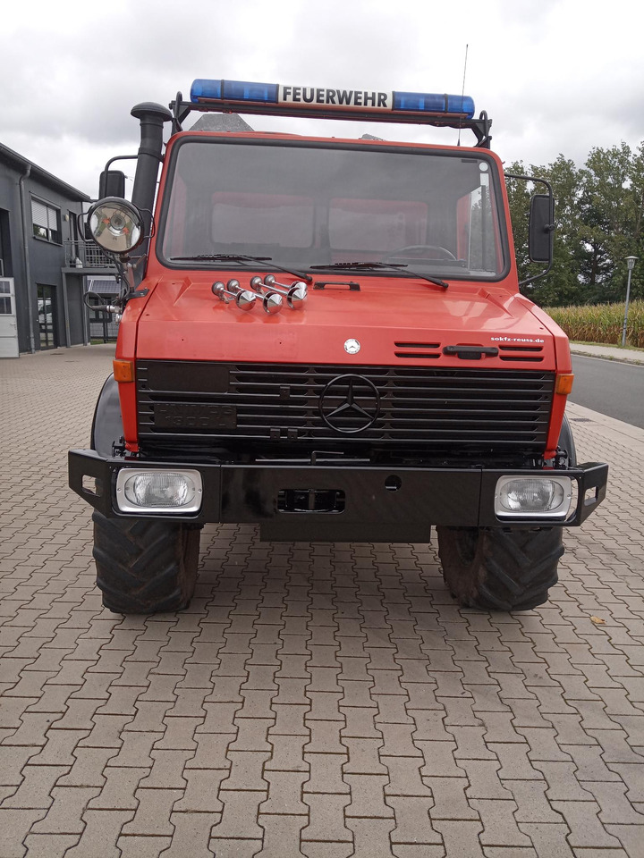Mercedes Benz Unimog U1300L Unimog Firetruck - Camion de pompier: photos 3 Mercedes Benz Unimog U1300L Unimog Firetruck - Camion de pompier: photos 3