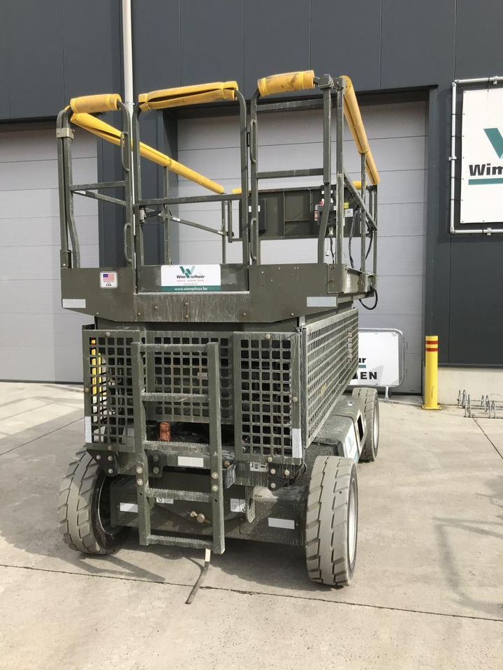 JLG M3369 (4331)  - Nacelle ciseaux: photos 2 JLG M3369 (4331)  - Nacelle ciseaux: photos 2