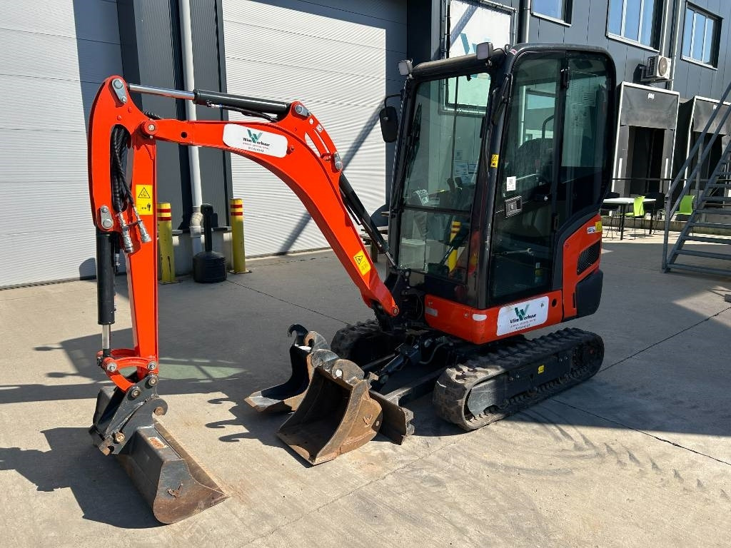 Kubota KX 019-4 - Mini pelle: photos 2 Kubota KX 019-4 - Mini pelle: photos 2