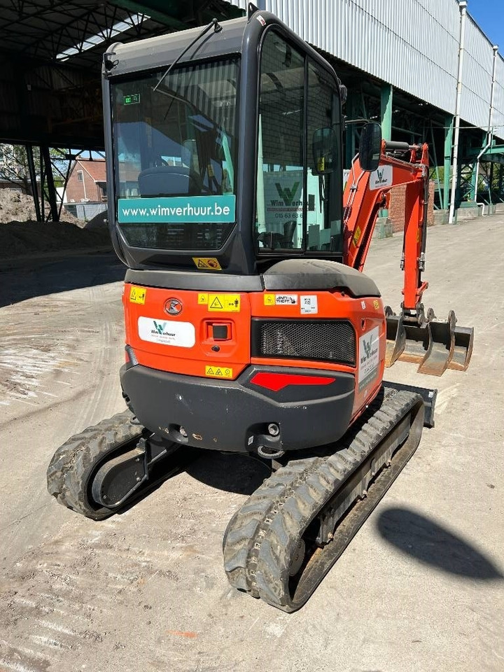 Kubota U 27-4 - Mini pelle: photos 5 Kubota U 27-4 - Mini pelle: photos 5