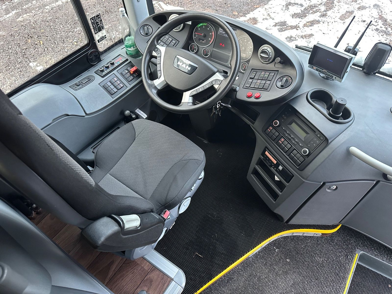 MAN R13 Lions Regio L (65Sitze*251 tKm) - Bus interurbain: photos 4 MAN R13 Lions Regio L (65Sitze*251 tKm) - Bus interurbain: photos 4