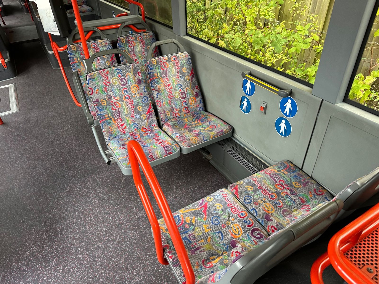 Mercedes-Benz O530 Citaro G (EEV* DE-Bus) - Bus articulé: photos 4 Mercedes-Benz O530 Citaro G (EEV* DE-Bus) - Bus articulé: photos 4