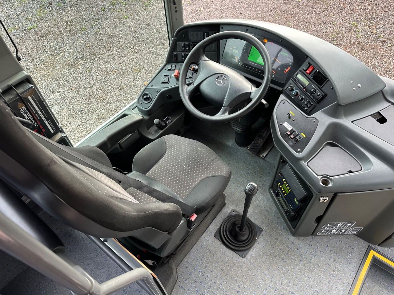 Mercedes-Benz O560 Intouro (EEV*Schalt) - Bus interurbain: photos 5 Mercedes-Benz O560 Intouro (EEV*Schalt) - Bus interurbain: photos 5