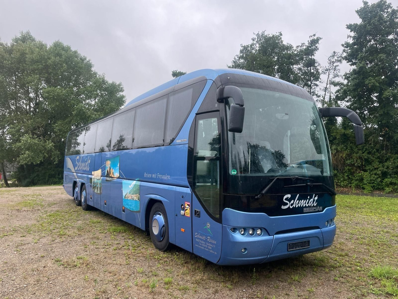 Neoplan Tourliner L P22 (59 Sitze*Schalt*TOP*DE) - Autocar: photos 5 Neoplan Tourliner L P22 (59 Sitze*Schalt*TOP*DE) - Autocar: photos 5