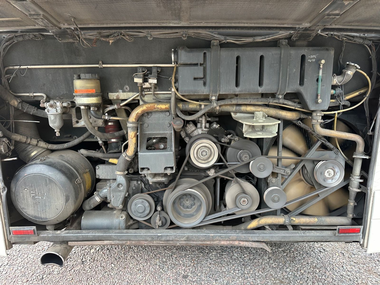 Setra S 315 UL (56 Sitze*Klima*Schalt*TOP) - Bus interurbain: photos 4 Setra S 315 UL (56 Sitze*Klima*Schalt*TOP) - Bus interurbain: photos 4