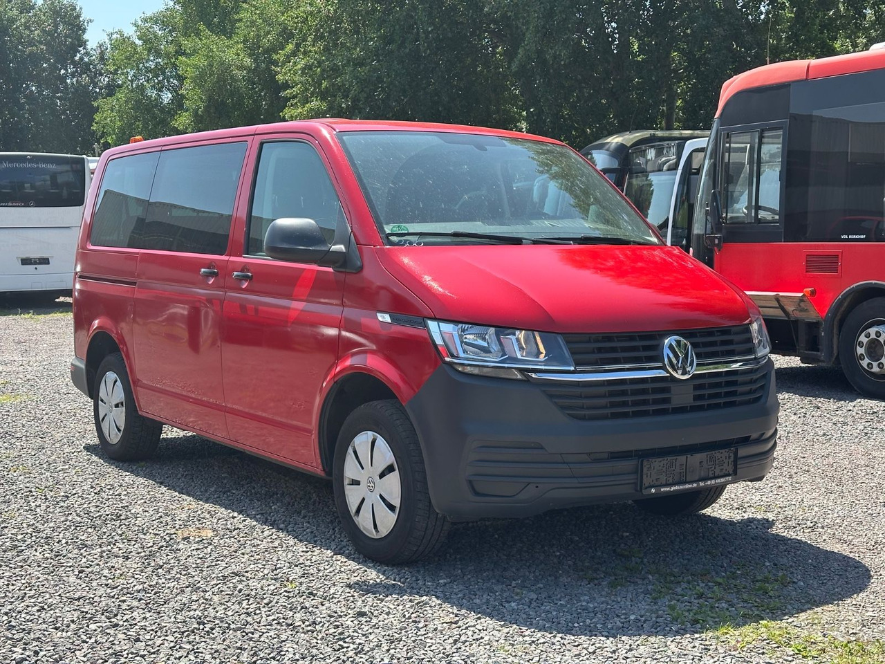 Volkswagen T6 Kombi (PDC Hi*ACC*StandHz*9 Sitzer*AC) - Transport de personnes: photos 1 Volkswagen T6 Kombi (PDC Hi*ACC*StandHz*9 Sitzer*AC) - Transport de personnes: photos 1